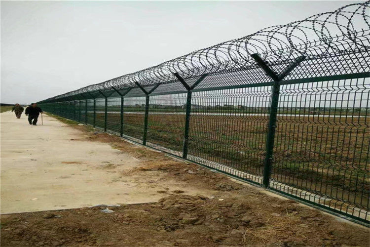 Black Perimeter Fence Airport Galvanized Barbed Anti Climb Fence Panels