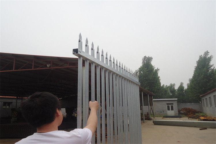Factory Supply Hot Dip Galvanised Palisade Fence Easily Assembled For Steel Tower